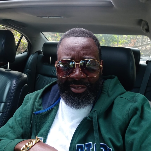 Meet your Posher, Jesse - Picture 1 of 1